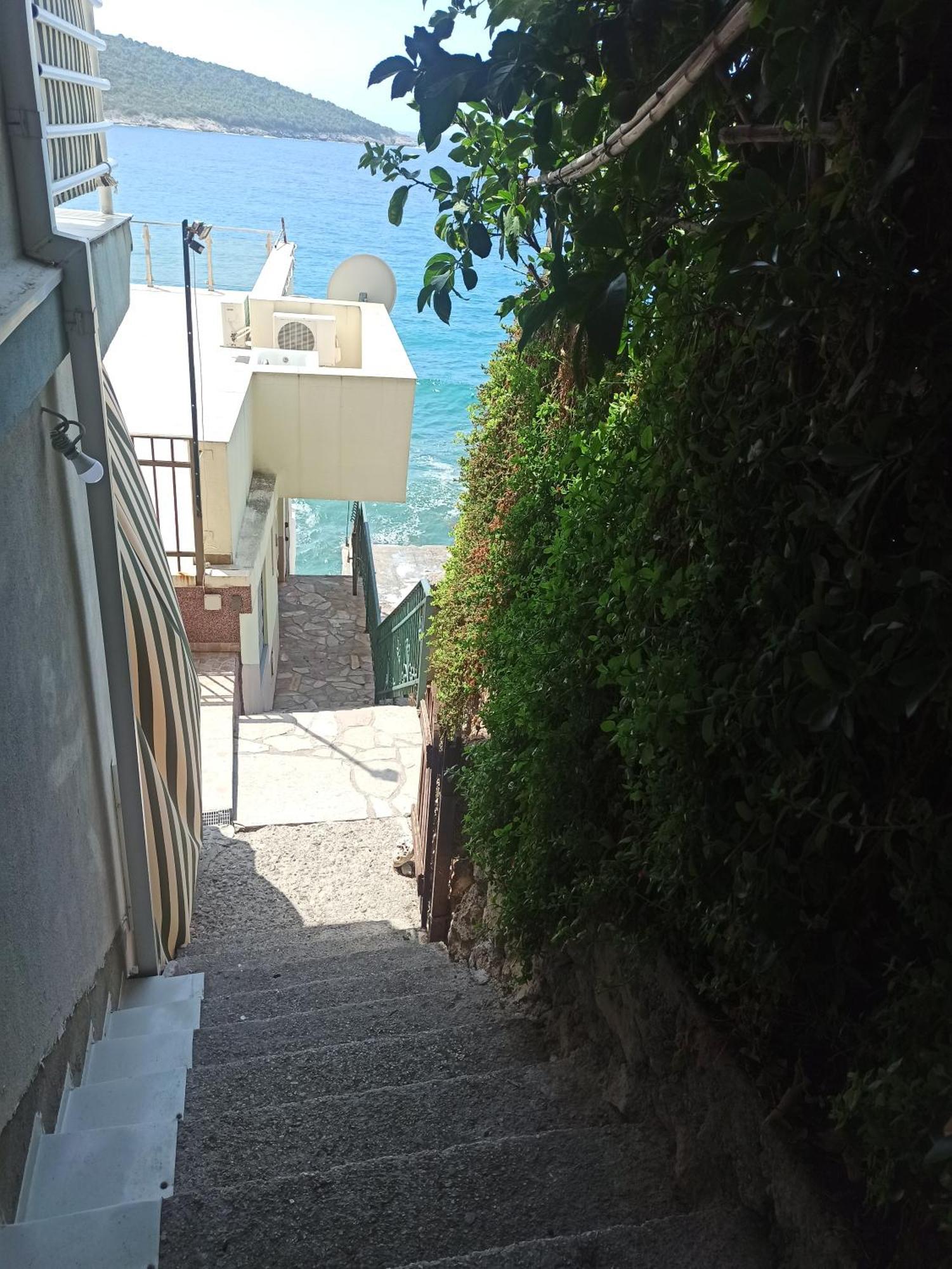 Seaside Apartment Kruce ウルツィニ エクステリア 写真