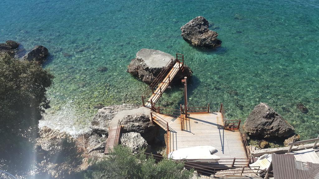Seaside Apartment Kruce ウルツィニ エクステリア 写真