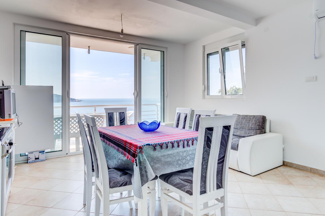 Seaside Apartment Kruce ウルツィニ エクステリア 写真